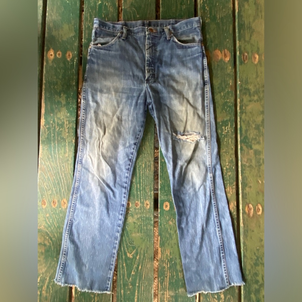Vintage Wrangler Distressed Denim Jeans 👖 W 35 L 30
